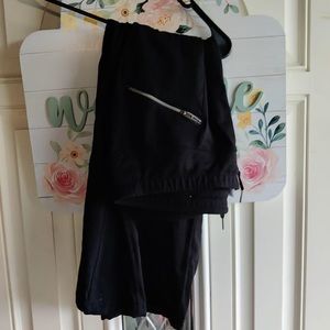 (2) pair bundle Active Capri pants, size XL